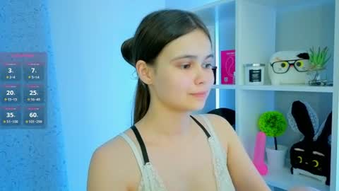 Julia Next stream  online show from July 22, 7:16 pm