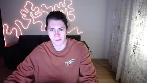 Snapshot of your_cute_friend chatting on February 17, 4:57 pm Fansly online show from February 17, 4:57 pm