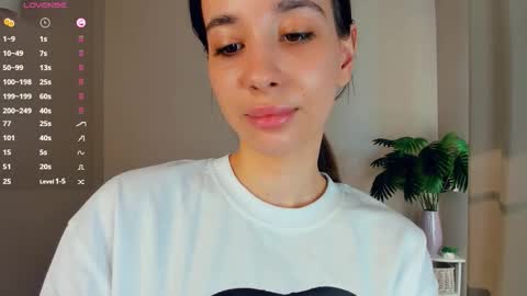 Lina online show from March 15, 10:43 am