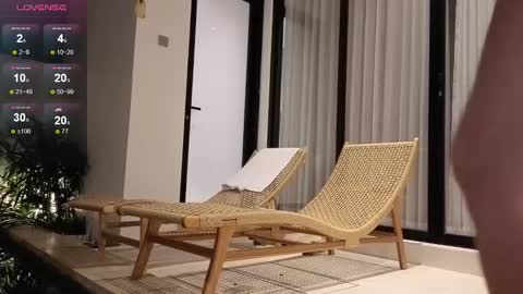 Snapshot of your_dream_alice chatting on October 7, 12:46 pm Alice online show from October 7, 12:46 pm