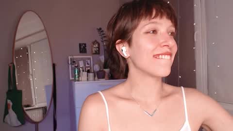 Snapshot of your_hot_ex chatting on November 5, 9:26 pm Alex and Kris long hair online show from November 5, 9:26 pm