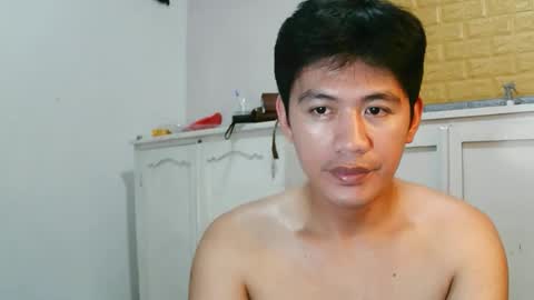 Snapshot of your_love_miaka chatting on May 11, 7:25 am your_love_miaka online show from May 11, 7:25 am