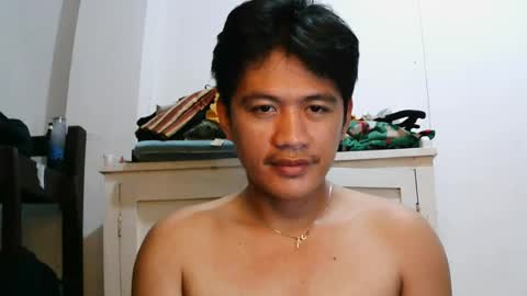 Snapshot of your_love_miaka chatting on August 9, 1:29 am your_love_miaka online show from August 9, 1:29 am