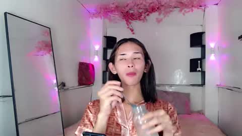 im maria love play tab00 and dirty show online show from February 6, 7:45 am