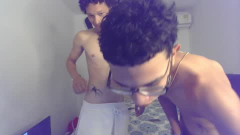 your_master7 online show from March 3, 5:46 am