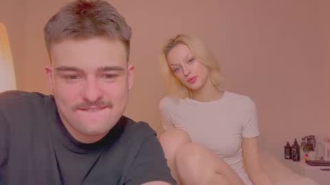 your_molly_mark online show from November 5, 6:41 pm