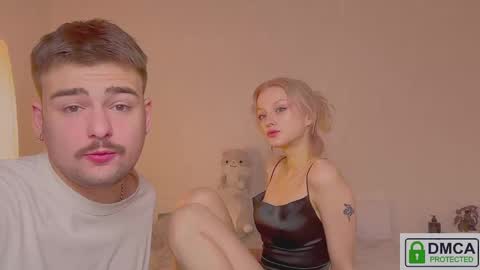 your_molly_mark online show from November 9, 7:34 pm