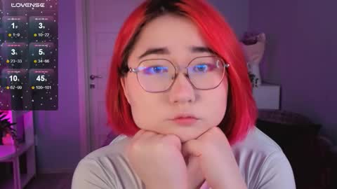 Snapshot of your_peachy_girl chatting on September 22, 6:59 am Lilian online show from September 22, 6:59 am