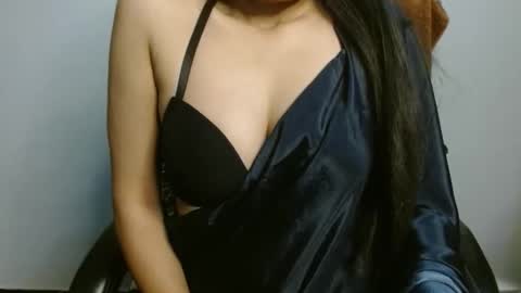 Your Priya01 online show from November 24, 3:50 am