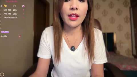 Snapshot of your_priya_77 chatting on October 27, 5:28 pm sonam online show from October 27, 5:28 pm