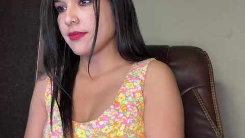 Snapshot of your_priya_77 chatting on April 18, 7:40 pm sonam online show from April 18, 7:40 pm