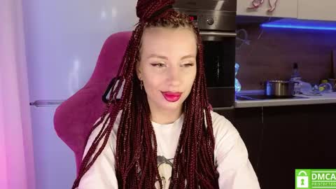Alice  online show from April 27, 11:58 pm