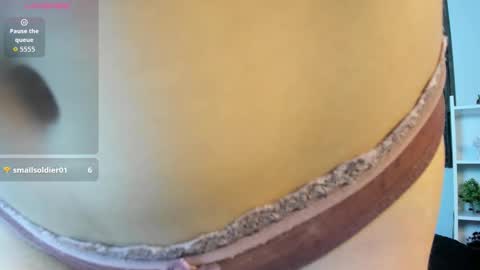 Snapshot of your_submissive_ chatting on November 7, 3:12 pm your_submissive_ online show from November 7, 3:12 pm