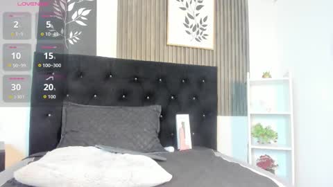 Snapshot of your_submissive_ chatting on November 12, 9:03 pm your_submissive_ online show from November 12, 9:03 pm