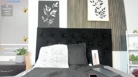 Snapshot of your_submissive_ chatting on November 19, 8:31 pm your_submissive_ online show from November 19, 8:31 pm