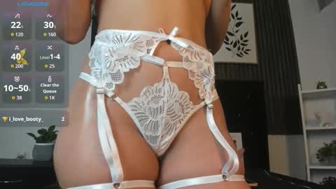 Snapshot of your_submissive_ chatting on November 25, 10:43 pm your_submissive_ online show from November 25, 10:43 pm