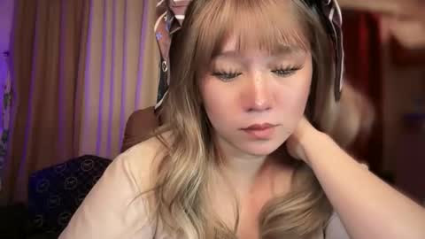 Maria online show from November 19, 6:30 pm