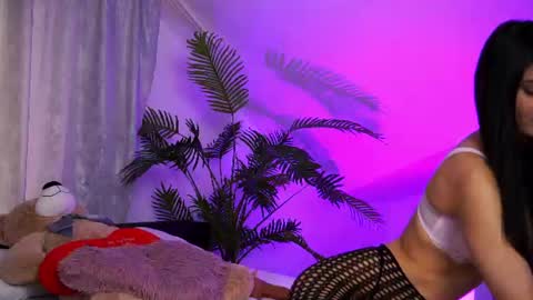TenderSin online show from June 16, 4:15 am