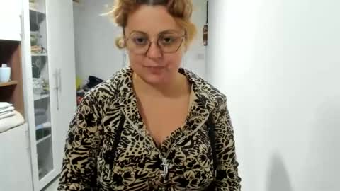 Your Victoria online show from November 16, 9:53 pm