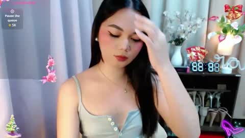 Hi its me Yna online show from December 18, 12:33 pm