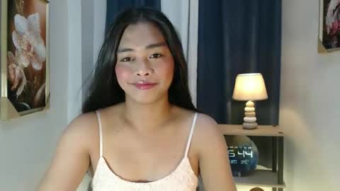 Snapshot of yourangelofsex chatting on April 20, 9:45 am yourangelofsex online show from April 20, 9:45 am