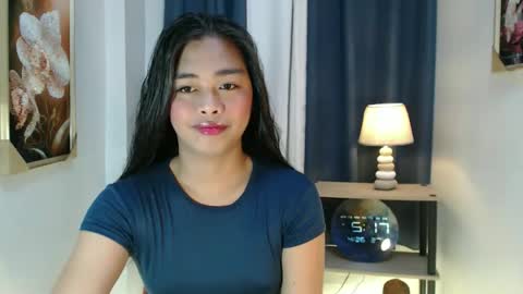Snapshot of yourangelofsex chatting on April 26, 9:18 am yourangelofsex online show from April 26, 9:18 am