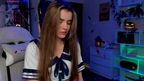 Anikka online show from October 27, 8:02 pm