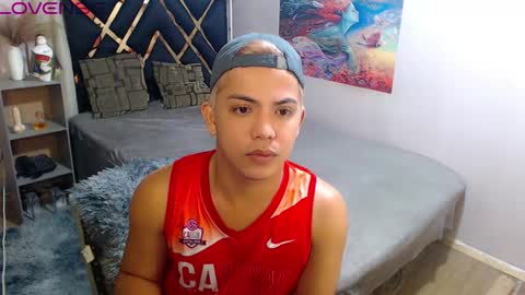 Snapshot of yourasian_bradley chatting on November 3, 1:01 pm yourasian_bradley online show from November 3, 1:01 pm