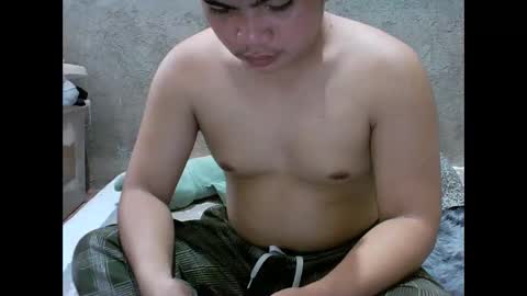 Snapshot of yourasian_lover29 chatting on March 1, 3:52 am yourasian_lover29 online show from March 1, 3:52 am