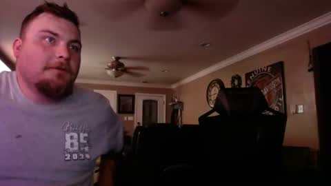 youraveragemomanddad online show from July 1, 4:58 am