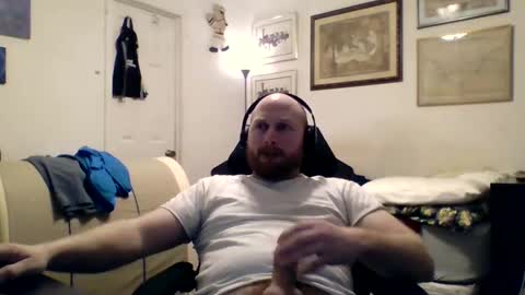 yourbewbs online show from December 5, 5:37 am