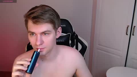 Billy online show from April 30, 2:18 am