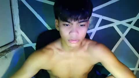Snapshot of yourboycumrain chatting on July 6, 4:53 pm rainy online show from July 6, 4:53 pm