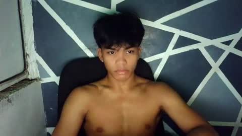 Snapshot of yourboycumrain chatting on July 7, 10:25 pm rainy online show from July 7, 10:25 pm
