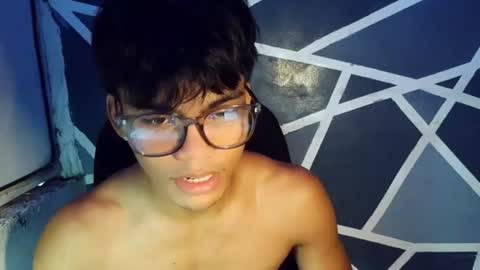 Snapshot of yourboycumrain chatting on July 13, 12:46 am rainy online show from July 13, 12:46 am