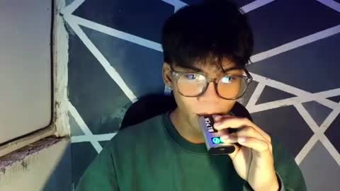 Snapshot of yourboycumrain chatting on July 13, 1:47 pm rainy online show from July 13, 1:47 pm