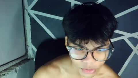 Snapshot of yourboycumrain chatting on July 14, 9:20 pm rainy online show from July 14, 9:20 pm