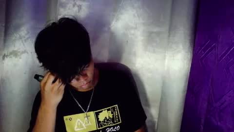 Snapshot of yourboycumrain chatting on August 2, 11:25 pm rainy online show from August 2, 11:25 pm