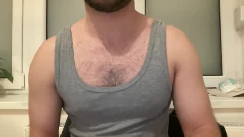 Snapshot of yourchattyboy chatting on February 10, 9:08 pm yourchattyboy online show from February 10, 9:08 pm