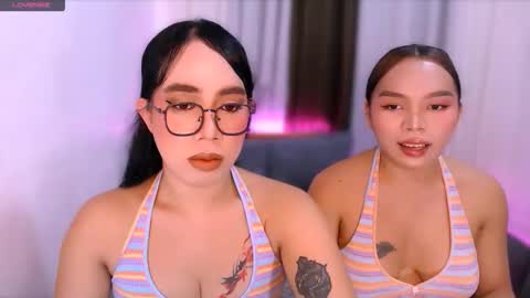 Snapshot of yourdirtymust chatting on February 20, 7:54 am yourdirtymust online show from February 20, 7:54 am