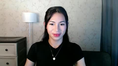 Snapshot of yourdreamgirlgwen chatting on May 18, 6:03 pm GWENI online show from May 18, 6:03 pm