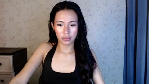 Snapshot of yourdreamgirlgwen chatting on July 25, 6:27 pm GWENI online show from July 25, 6:27 pm