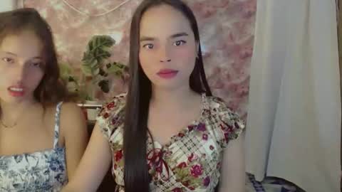 Snapshot of yourdreamgirljenelyn chatting on June 2, 1:02 pm Alice online show from June 2, 1:02 pm