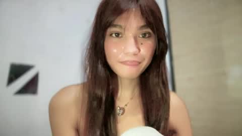 Snapshot of yourehot_sedny chatting on June 27, 4:34 pm yourehot_sedny online show from June 27, 4:34 pm