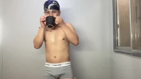 Snapshot of yourfantasyyy_ chatting on February 26, 3:10 am yourfantasyyy_ online show from February 26, 3:10 am