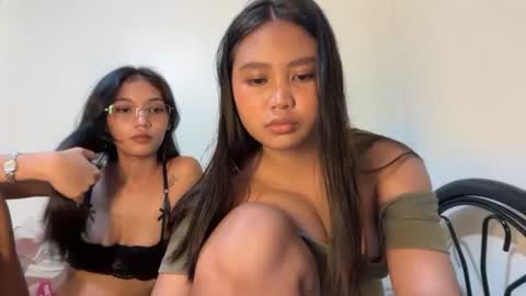 Snapshot of yourfantasyyy_ chatting on June 17, 10:39 am yourfantasyyy_ online show from June 17, 10:39 am