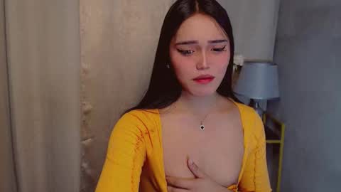 Sweet Ariana online show from November 19, 6:46 am