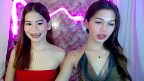 Snapshot of yourfavoratesunshine chatting on July 20, 5:11 am Sunshine online show from July 20, 5:11 am