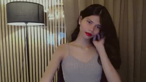 Vivian online show from October 30, 1:56 pm