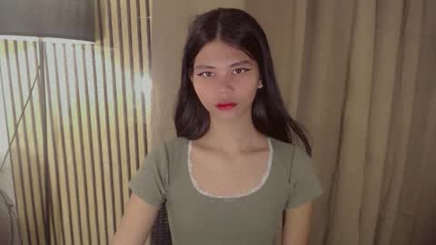 Vivian online show from January 14, 9:31 pm